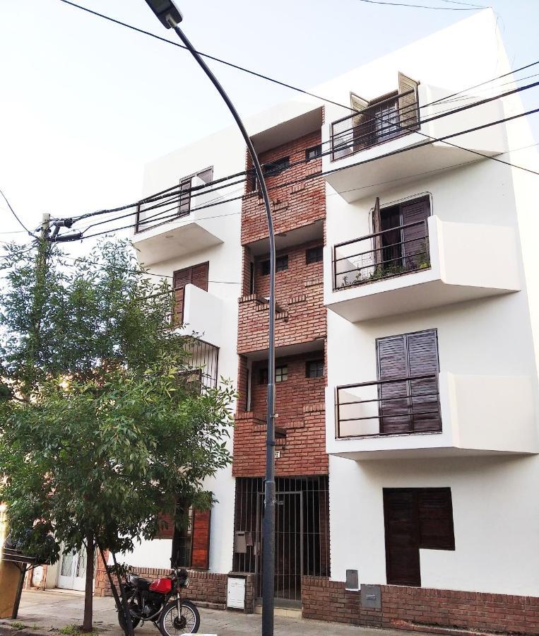 M772- Departamento Temporal Apartment Córdoba Luaran gambar